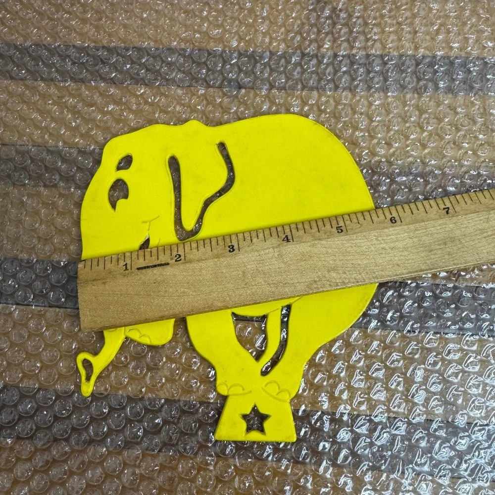Vintage Yellow Elephant Cutout Decoration Decor Craft Supplies Stencil Pie‎